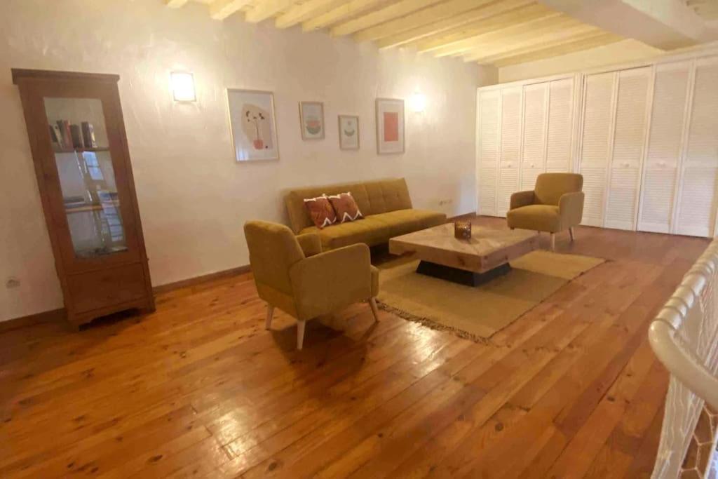 Grand Duplex Lumineux-Hyper Centre Appartement Arles Buitenkant foto