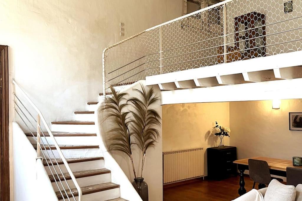 Grand Duplex Lumineux-Hyper Centre Appartement Arles Buitenkant foto